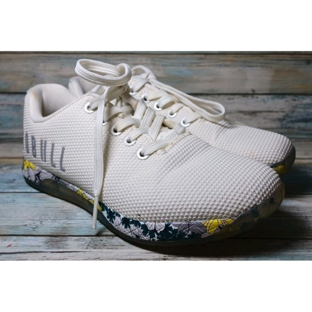 NOBULL Spring Fling Trainers Size W-7 M-5.5 White Floral CrossFit Gym Sneakers